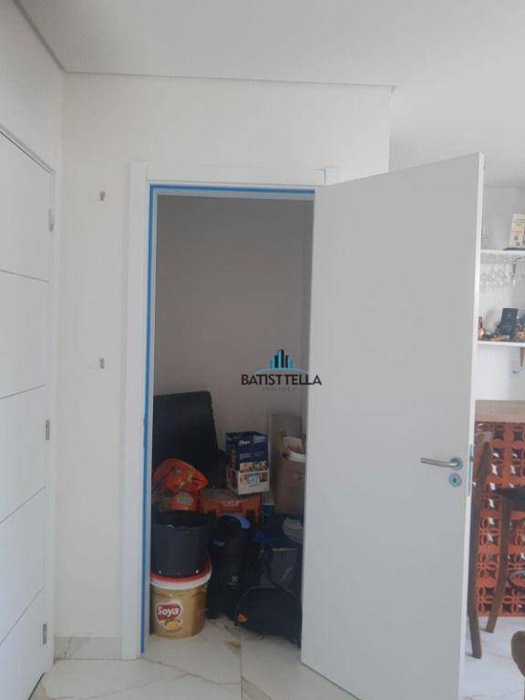 Apartamento à venda com 2 quartos, 50m² - Foto 8