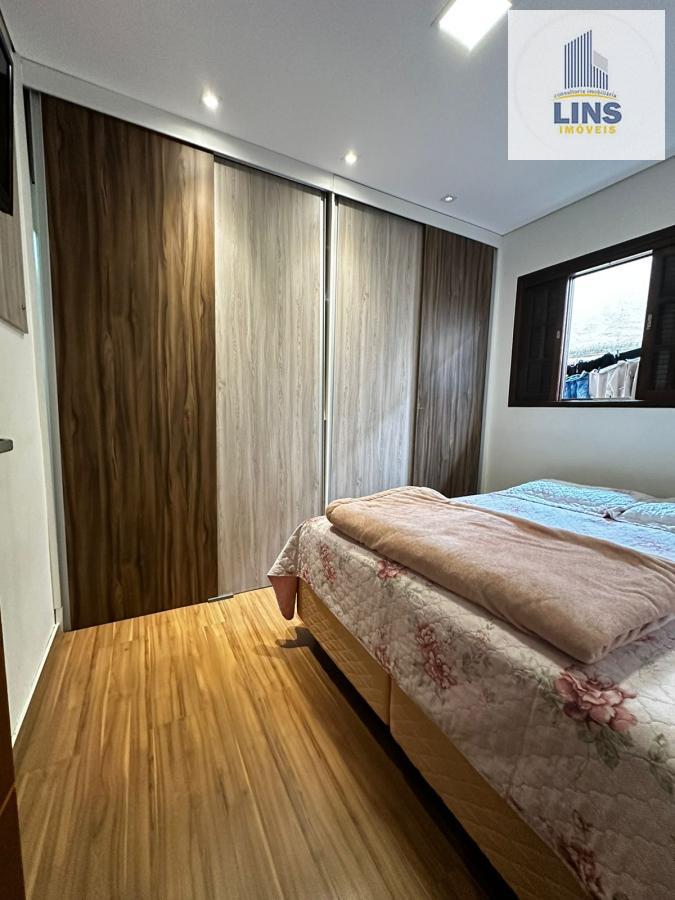 Casa à venda com 2 quartos, 100m² - Foto 13