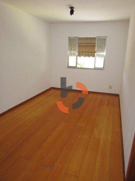 Apartamento à venda com 2 quartos, 63m² - Foto 3