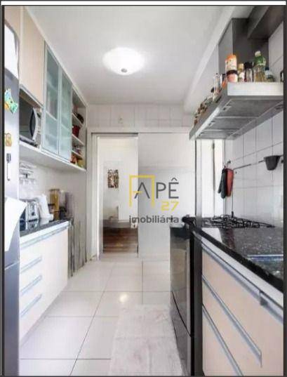 Apartamento à venda com 4 quartos, 150m² - Foto 17