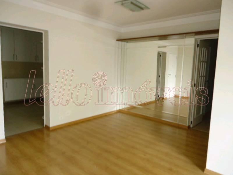 Apartamento para alugar com 3 quartos, 102m² - Foto 2