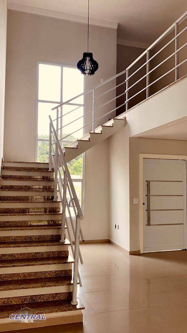 Sobrado à venda e aluguel com 3 quartos, 200m² - Foto 13