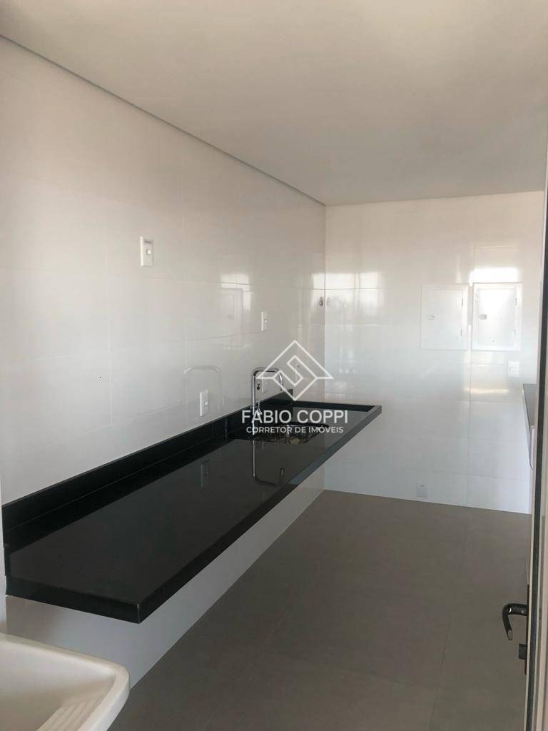 Apartamento à venda com 3 quartos, 96m² - Foto 4