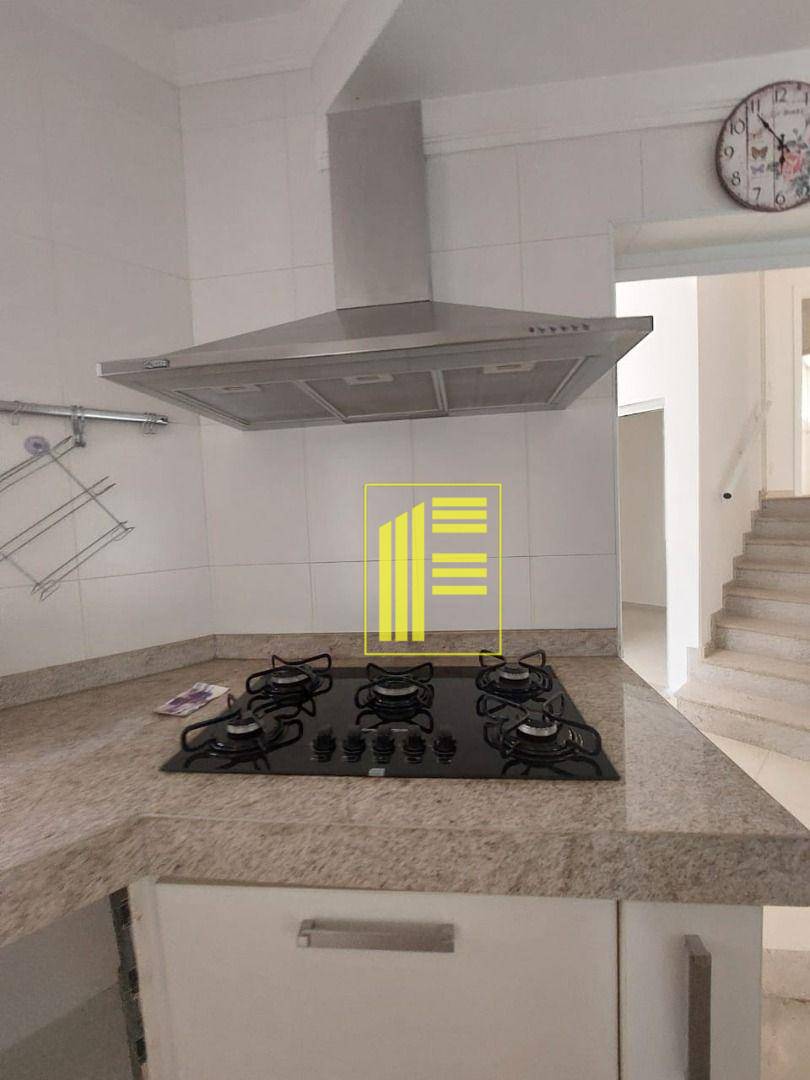 Casa de Condomínio para alugar com 5 quartos, 430m² - Foto 21