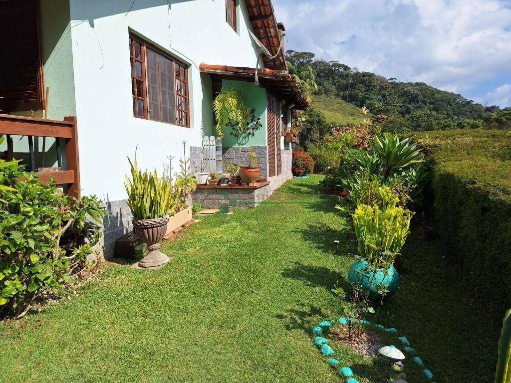 Casa de Condomínio à venda com 2 quartos, 68m² - Foto 1
