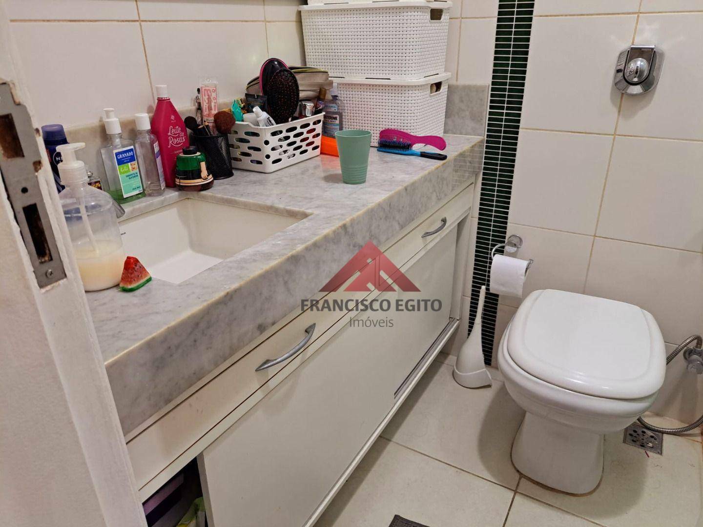 Apartamento à venda com 3 quartos, 85m² - Foto 20