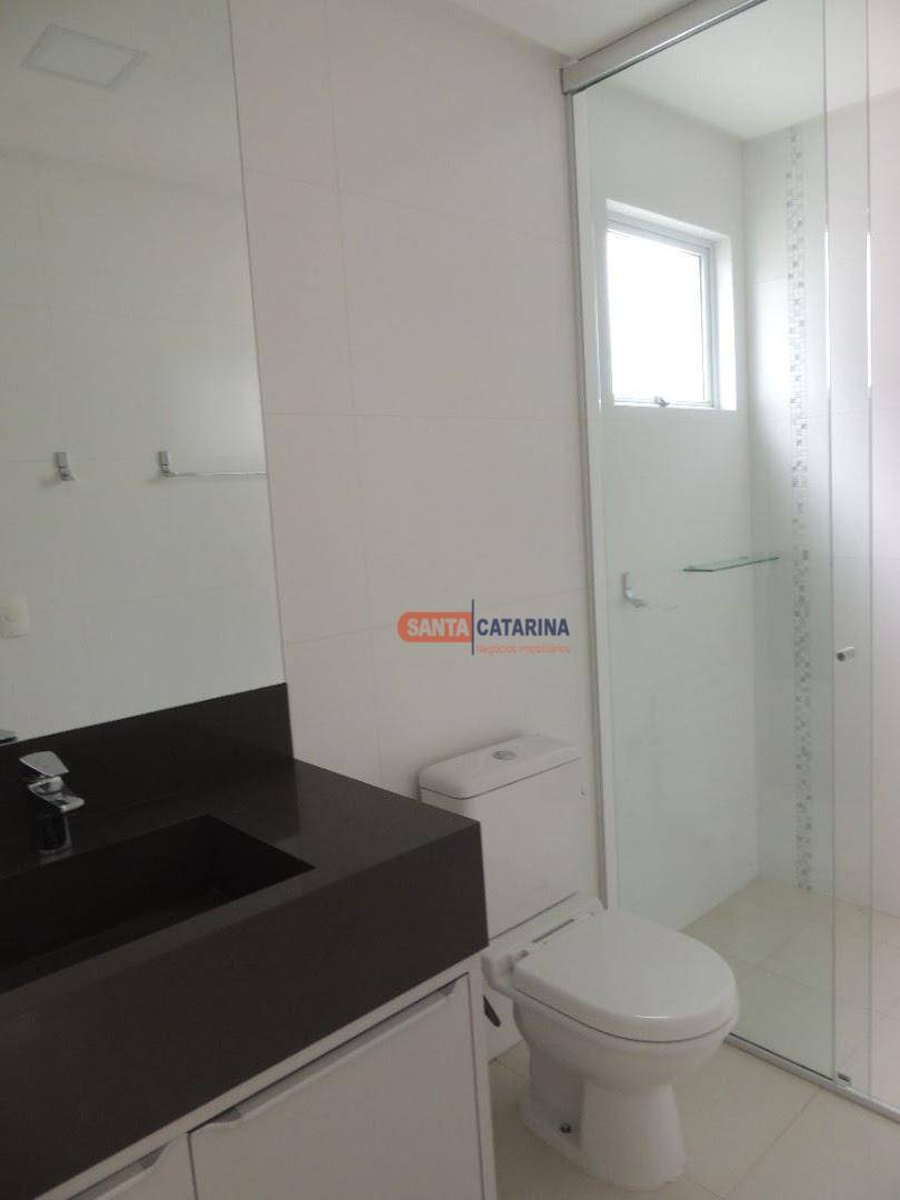 Apartamento à venda com 3 quartos, 155m² - Foto 23