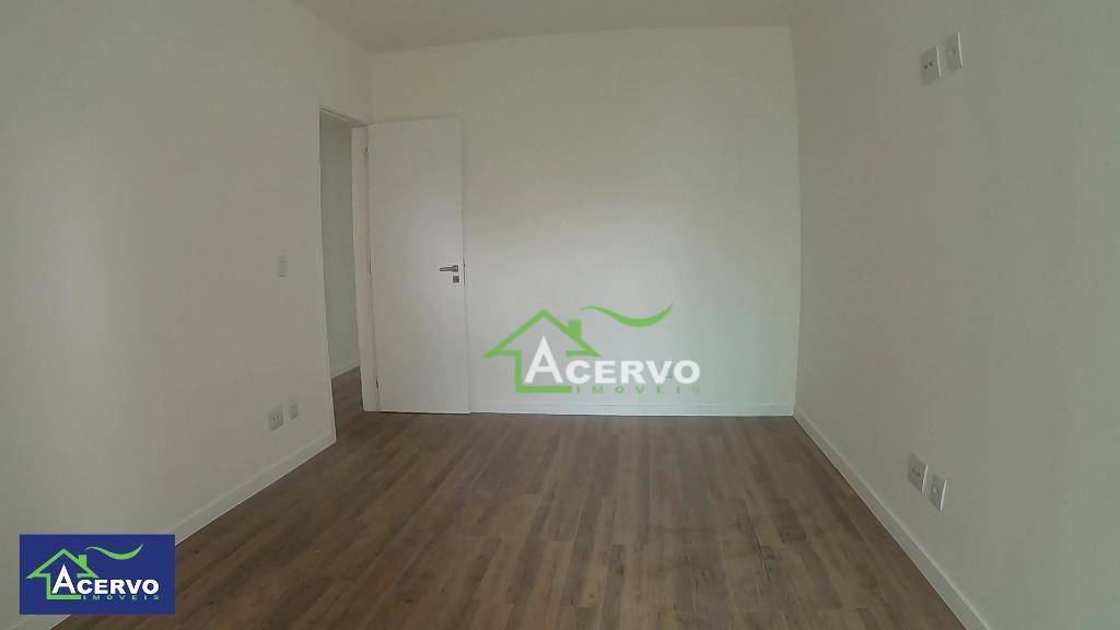 Apartamento à venda com 3 quartos, 187m² - Foto 10