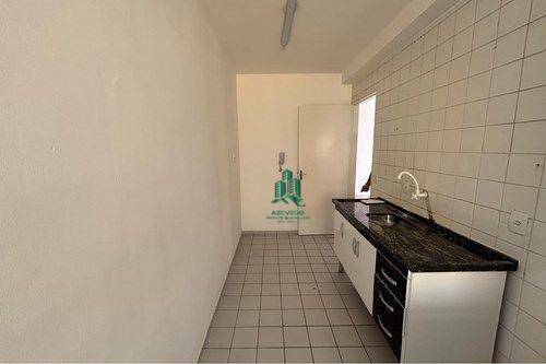 Apartamento à venda com 2 quartos, 55m² - Foto 11
