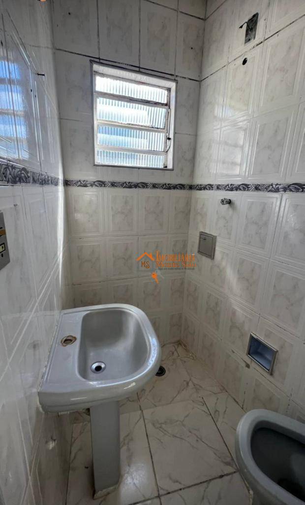 Sobrado à venda com 3 quartos, 120M2 - Foto 15