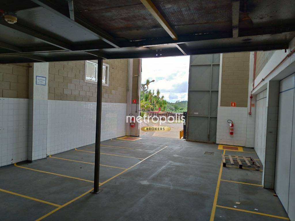 Depósito-Galpão-Armazém para alugar, 1520m² - Foto 10