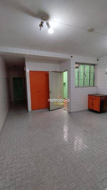 Sobrado à venda com 3 quartos, 235m² - Foto 2