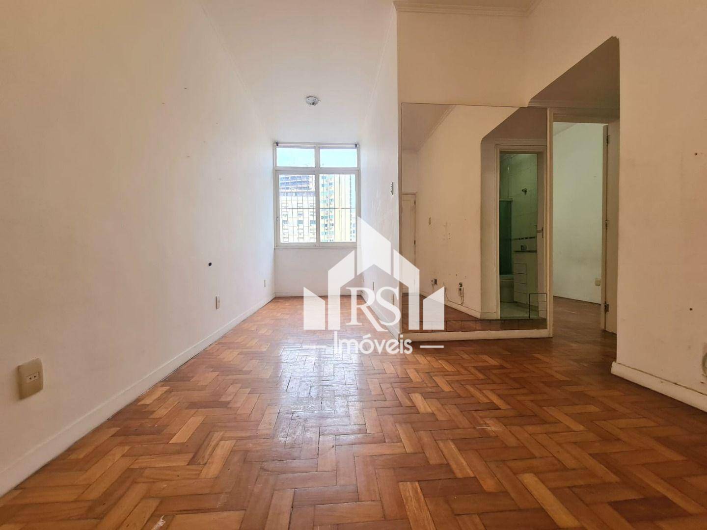 Apartamento à venda com 1 quarto, 50m² - Foto 9