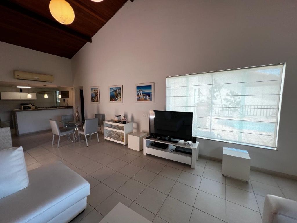 Casa de Condomínio à venda com 4 quartos, 250m² - Foto 5