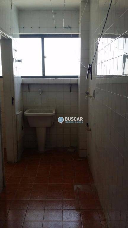 Apartamento à venda com 3 quartos, 140m² - Foto 21