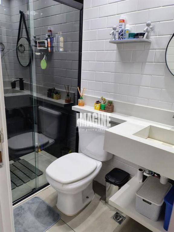 Apartamento à venda com 2 quartos, 40m² - Foto 19