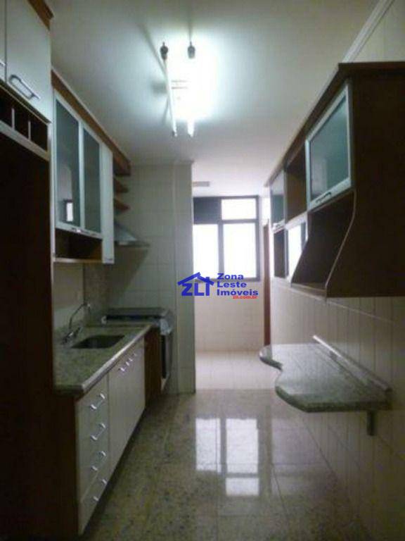 Apartamento à venda com 3 quartos, 86m² - Foto 22