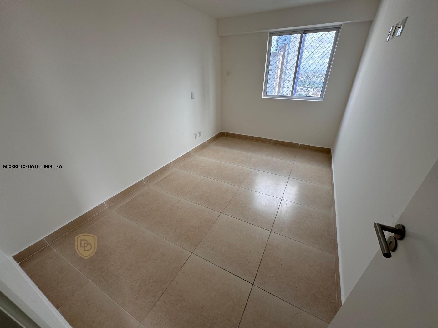 Apartamento à venda com 3 quartos, 91m² - Foto 6