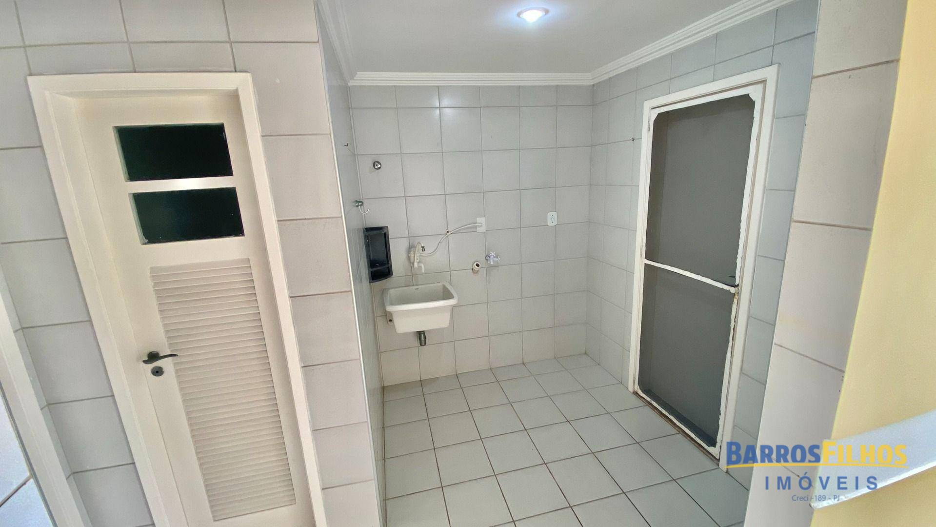 Casa de Condomínio à venda com 3 quartos, 240m² - Foto 16