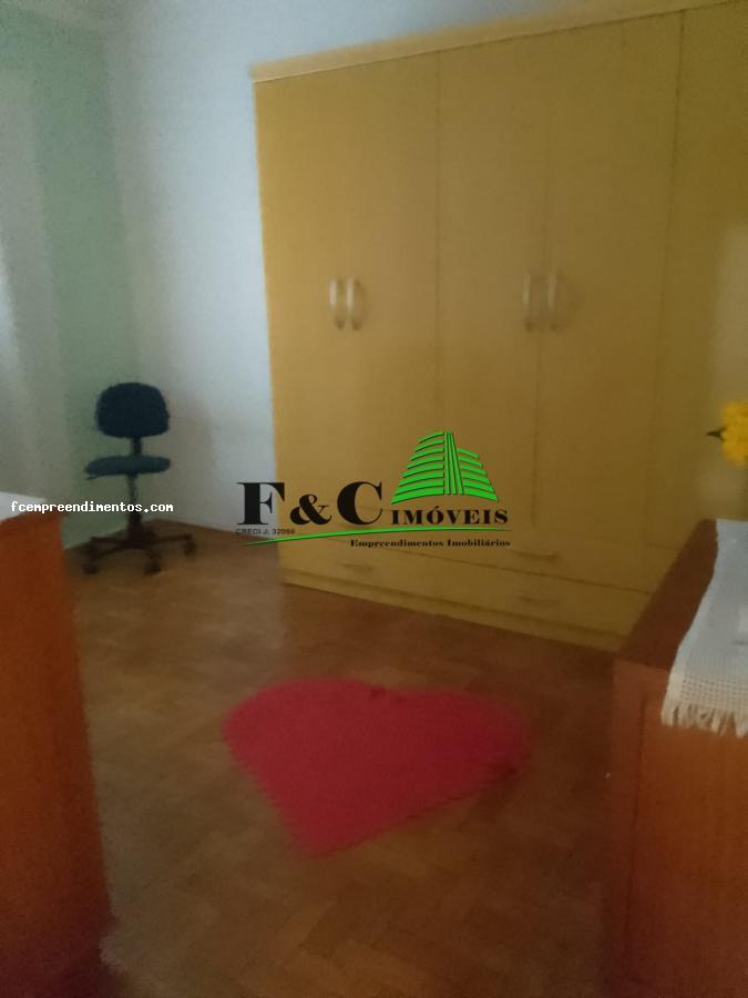 Casa à venda com 3 quartos, 250m² - Foto 15