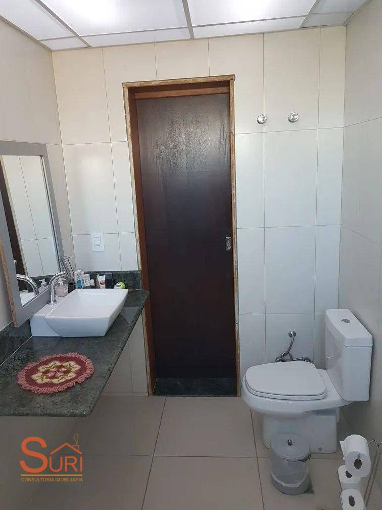 Apartamento à venda com 3 quartos, 127m² - Foto 13