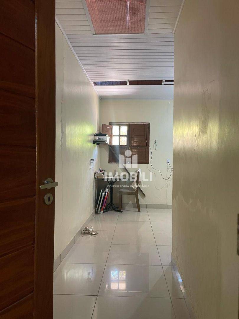 Casa à venda com 2 quartos, 90m² - Foto 9
