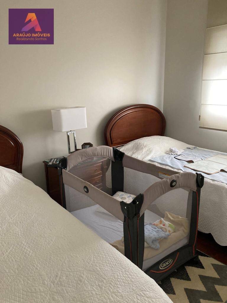 Apartamento à venda com 4 quartos, 242m² - Foto 25