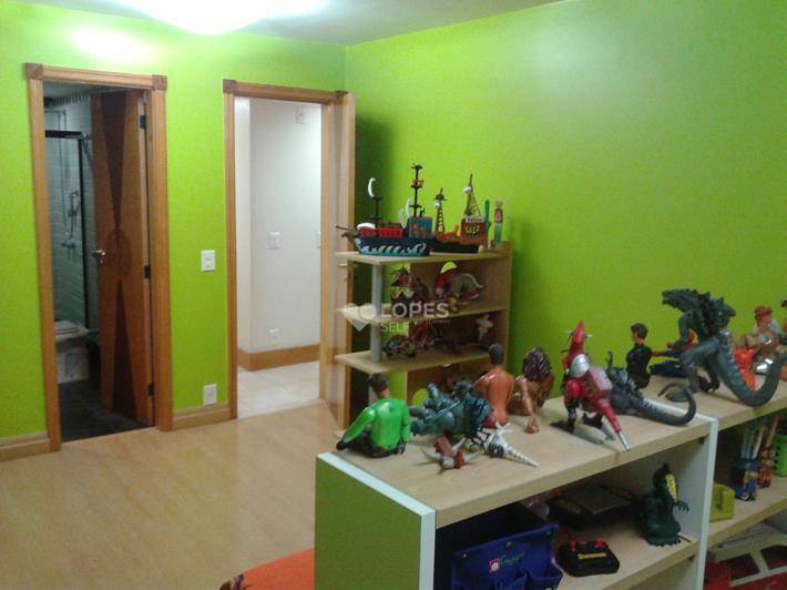 Apartamento à venda com 4 quartos, 280m² - Foto 18