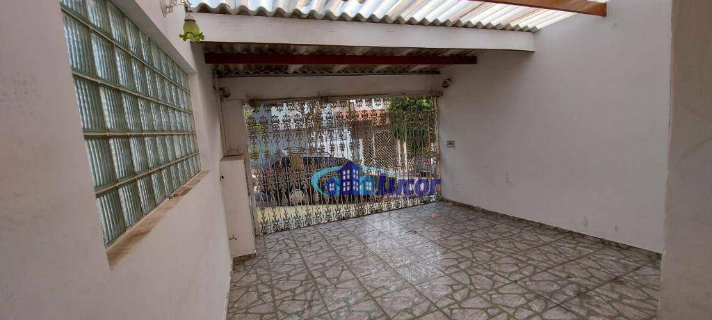 Sobrado à venda com 2 quartos, 160m² - Foto 18