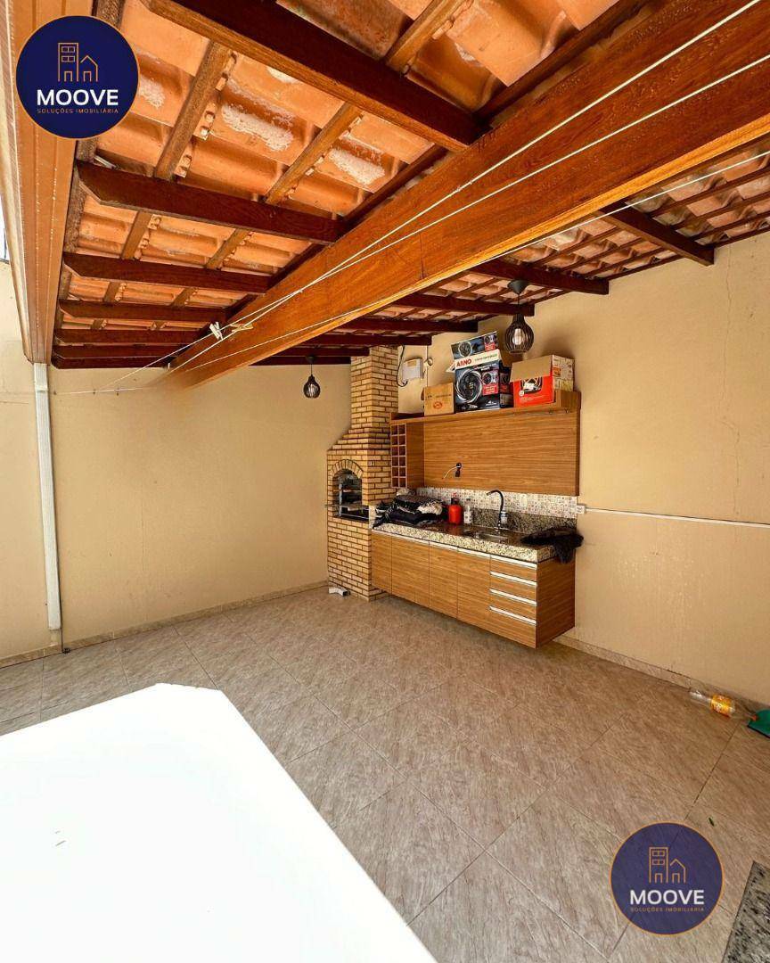 Casa à venda com 3 quartos, 101m² - Foto 13