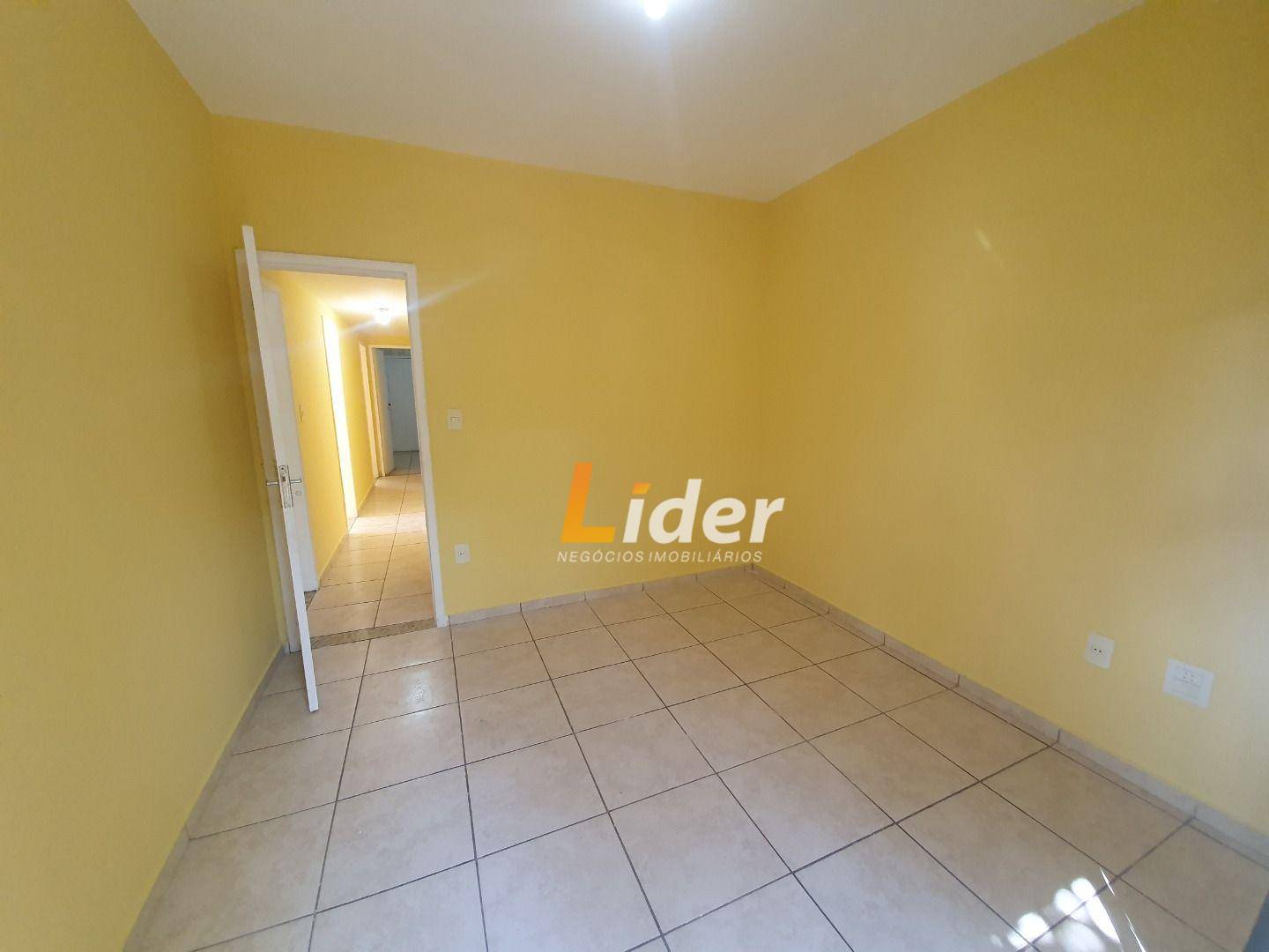 Apartamento para alugar com 3 quartos, 90m² - Foto 10