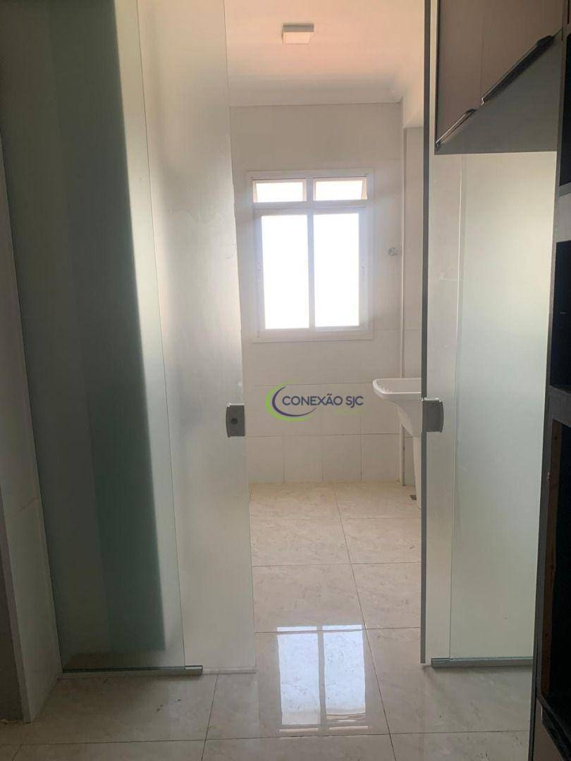 Apartamento à venda com 3 quartos, 111m² - Foto 11