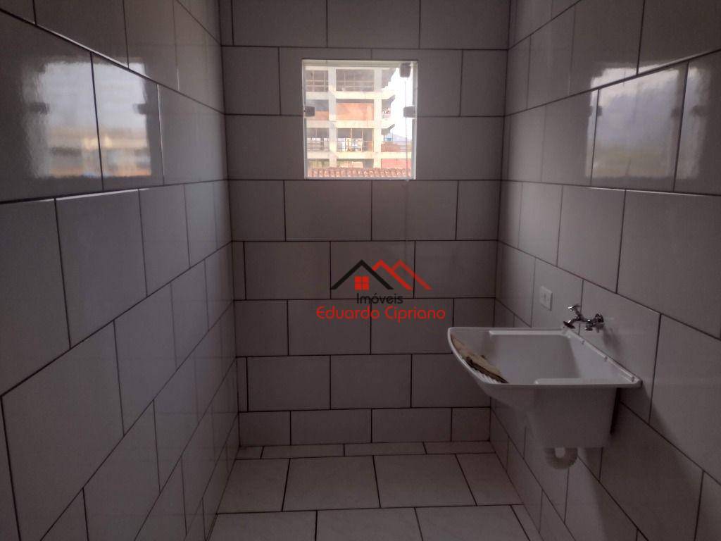 Sobrado para alugar com 2 quartos, 55m² - Foto 3