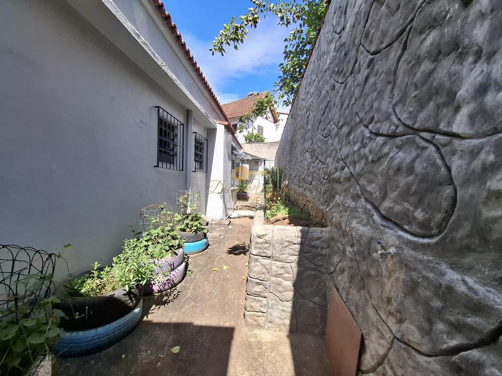 Casa à venda com 3 quartos, 600m² - Foto 33