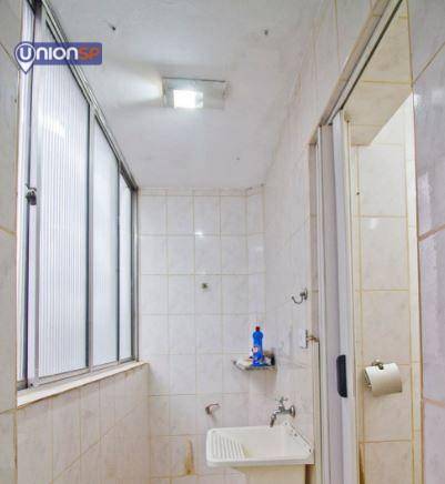 Apartamento à venda com 2 quartos, 60m² - Foto 17