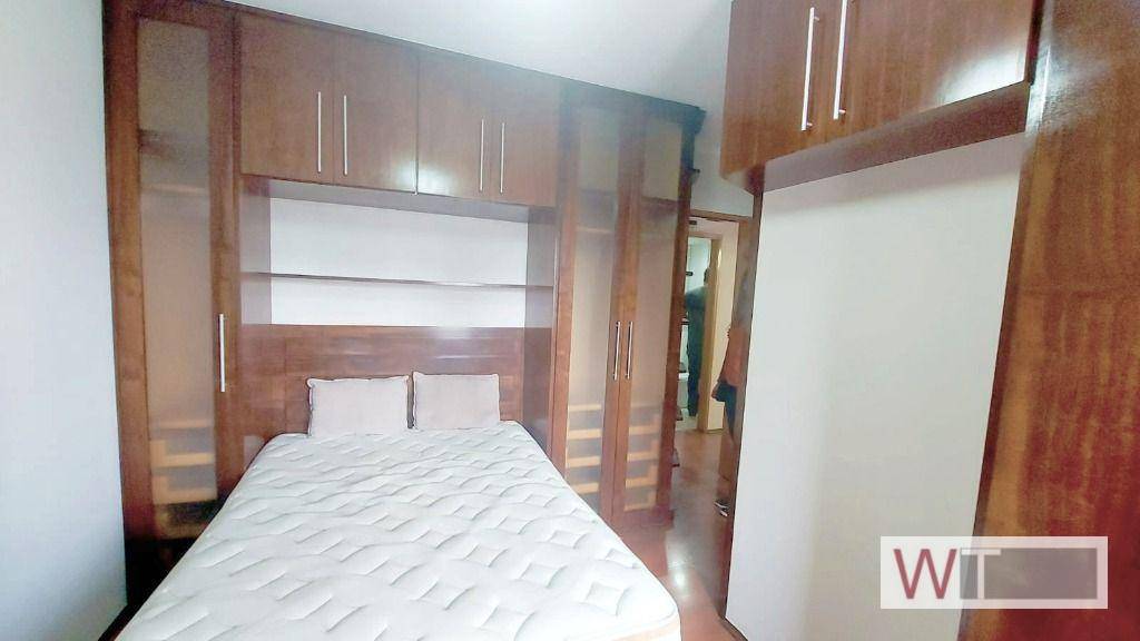 Apartamento para alugar com 3 quartos, 75m² - Foto 8