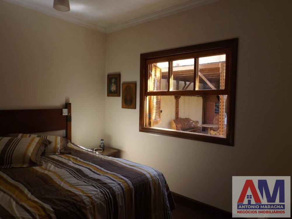 Casa à venda com 3 quartos, 240m² - Foto 45