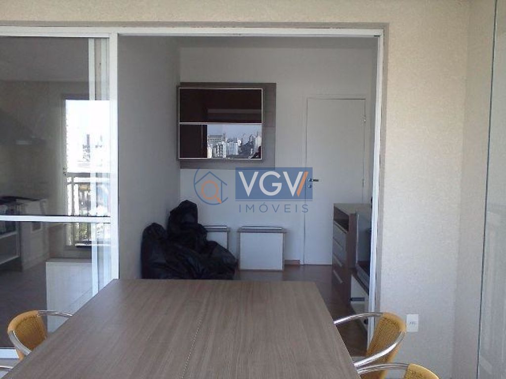 Apartamento à venda com 3 quartos, 94m² - Foto 3