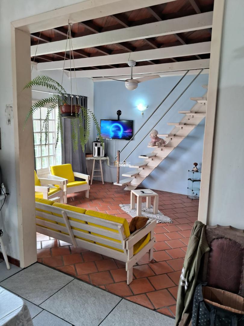 Casa à venda com 2 quartos, 120m² - Foto 5