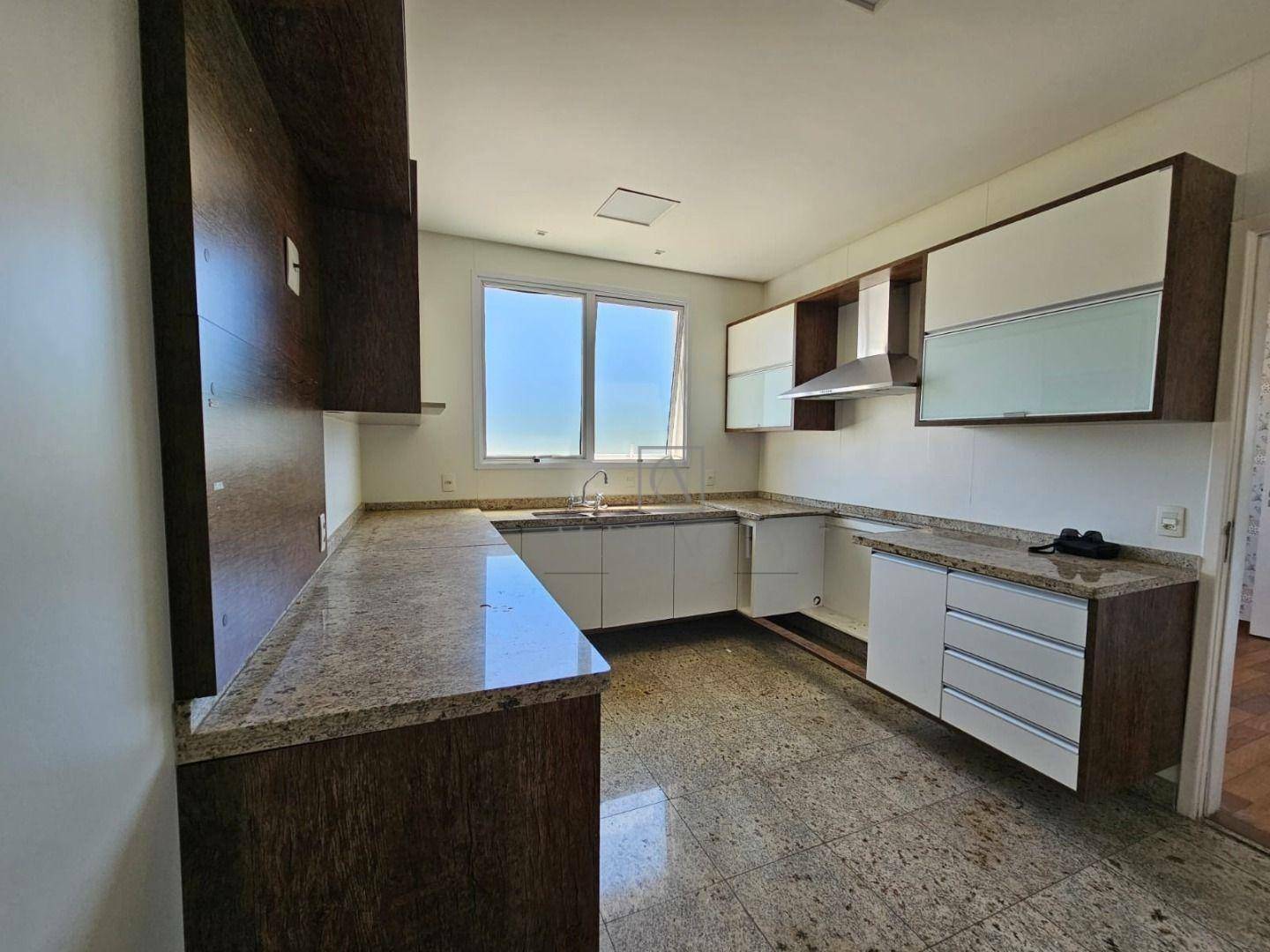 Apartamento à venda com 5 quartos, 367m² - Foto 5