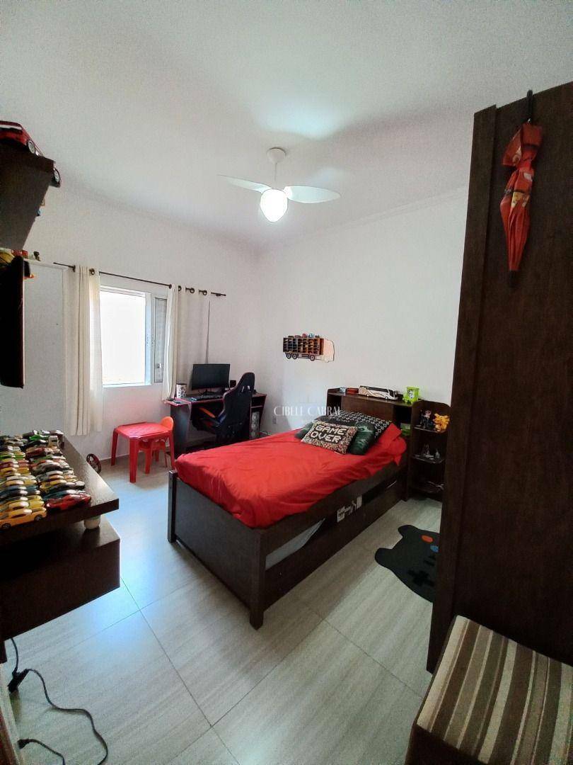 Casa de Condomínio à venda com 3 quartos, 246m² - Foto 18