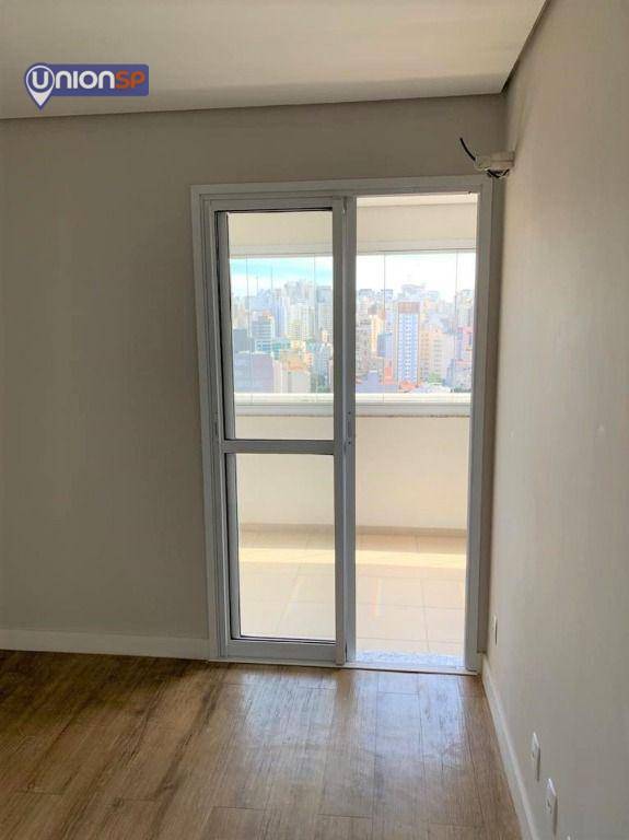 Apartamento à venda com 2 quartos, 79m² - Foto 4