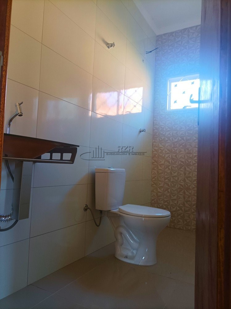 Casa à venda com 3 quartos, 70m² - Foto 9