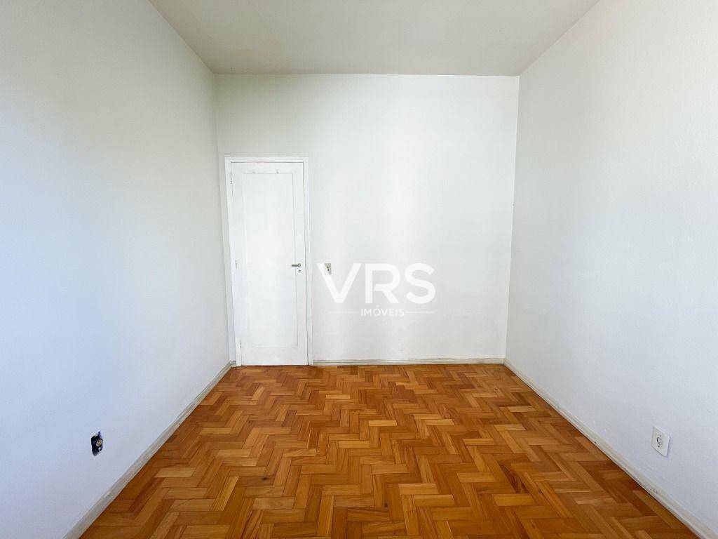 Apartamento à venda com 1 quarto, 35m² - Foto 8