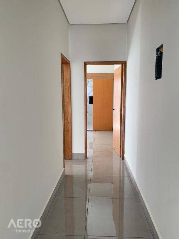 Casa à venda com 3 quartos, 138m² - Foto 13