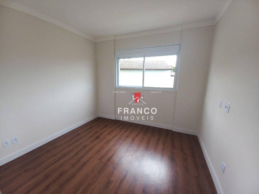 Apartamento para alugar com 2 quartos, 84m² - Foto 17