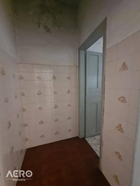 Casa à venda com 3 quartos, 160m² - Foto 15