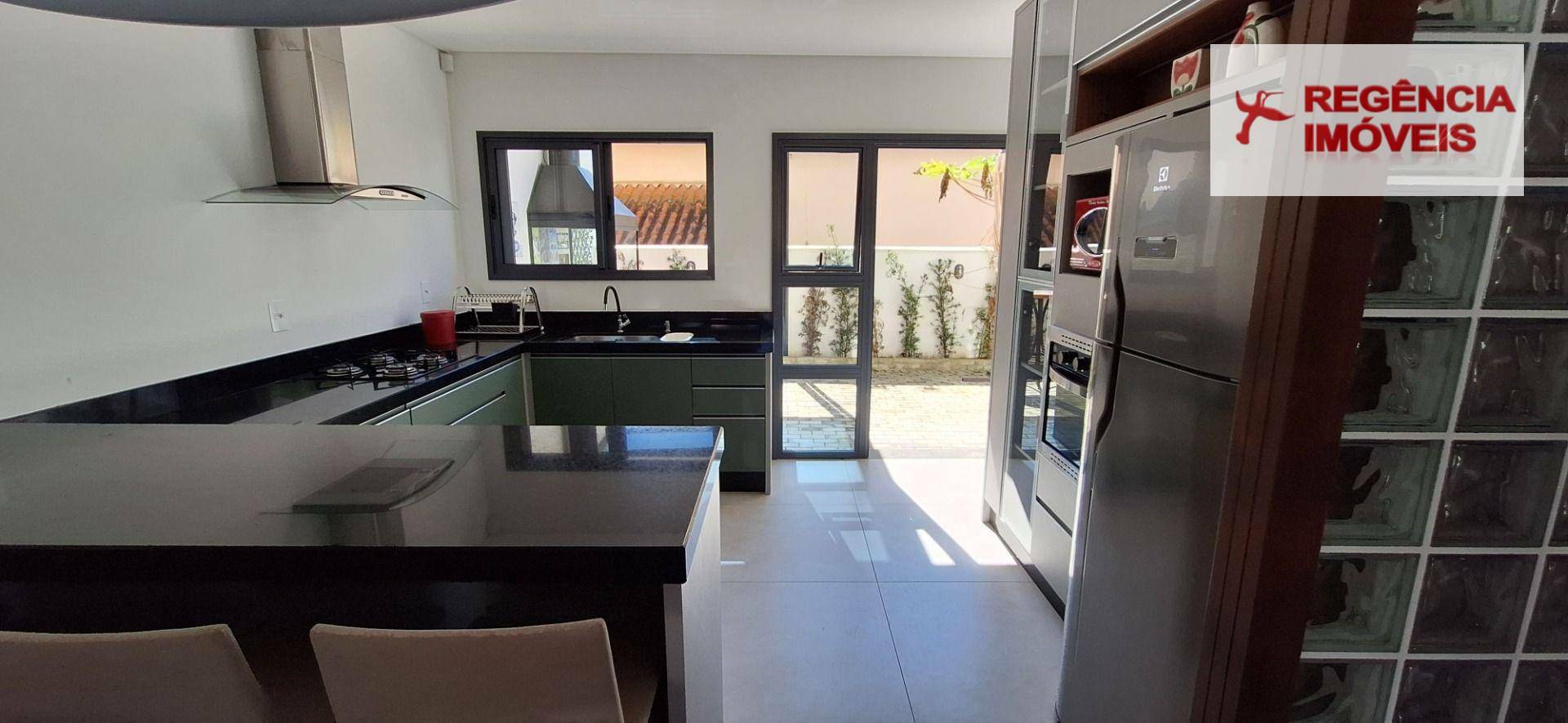 Casa à venda com 3 quartos, 160m² - Foto 19