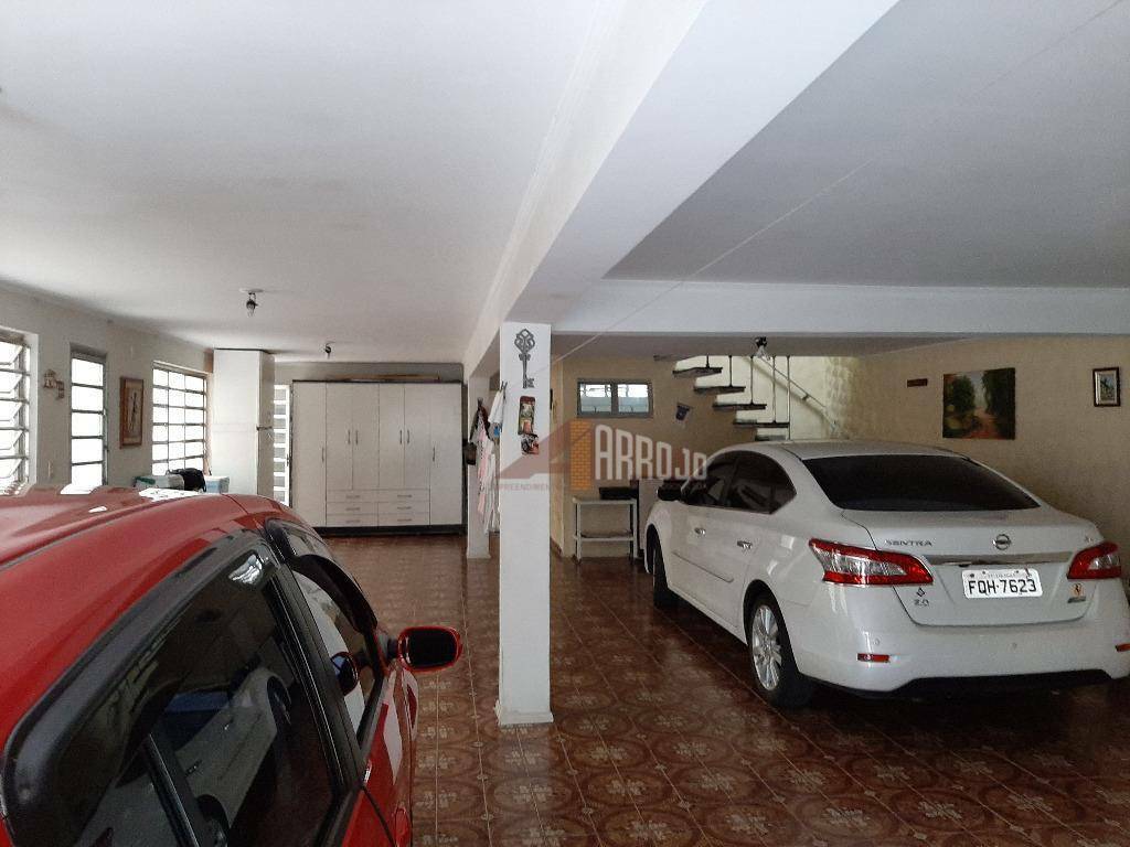 Casa à venda com 3 quartos, 302m² - Foto 31