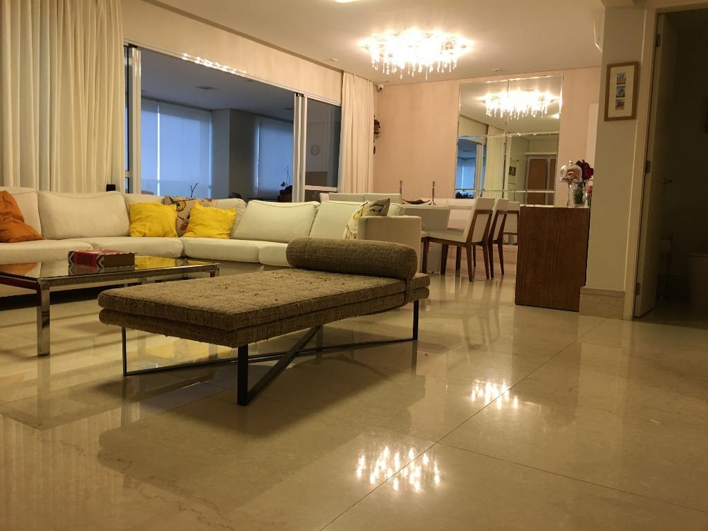 Apartamento à venda com 4 quartos, 230m² - Foto 5